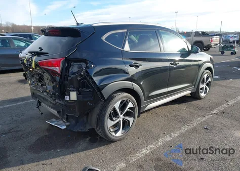 2017 Hyundai Tucson Sport z USA, uszkodzony, nr VIN KM8J3CA20HU500382